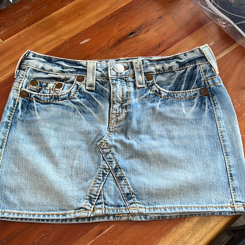 TRUE RELIGION skirt size 30